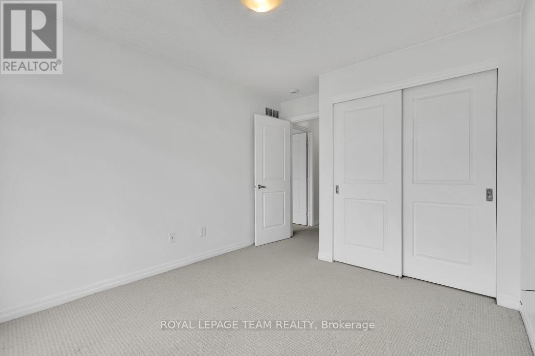 3 Bed, 3 Bath House for Rent in Ottawa – 174 HAWKSHAW CRESCENT, Ottawa – MLS# X13470506 - Image 28