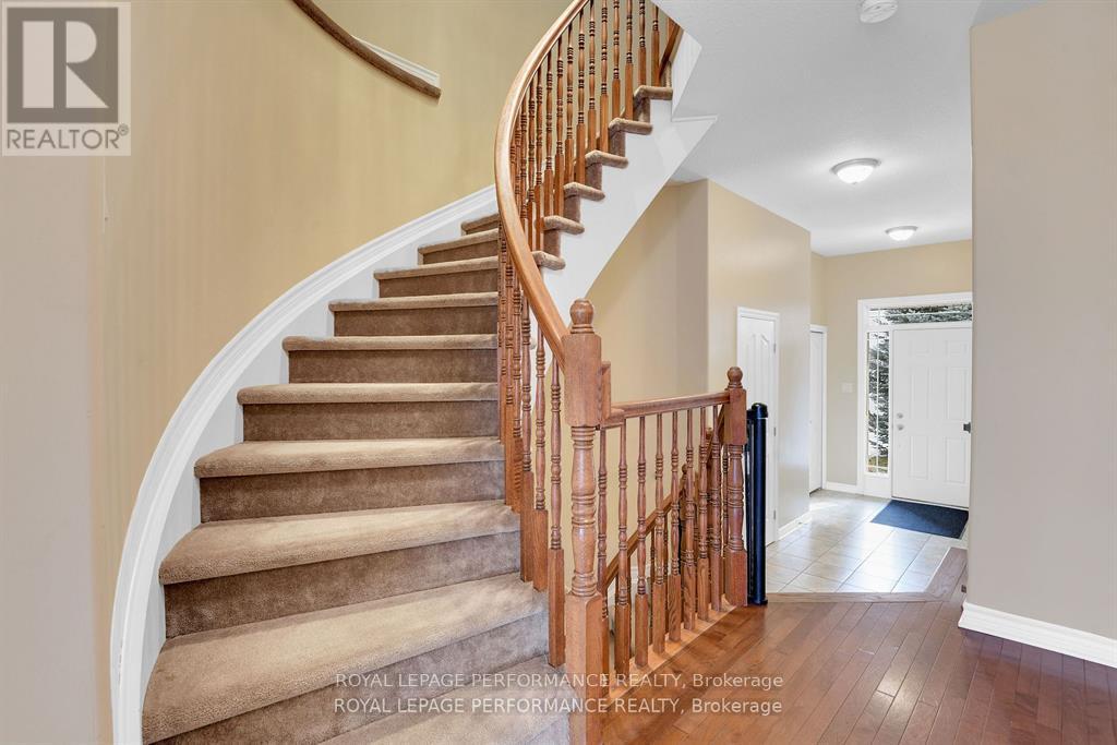 3 Bed, 3 Bath House for Rent in Ottawa – 1843 ARROWGRASS WAY, Ottawa – MLS# X13470520 - Image 6