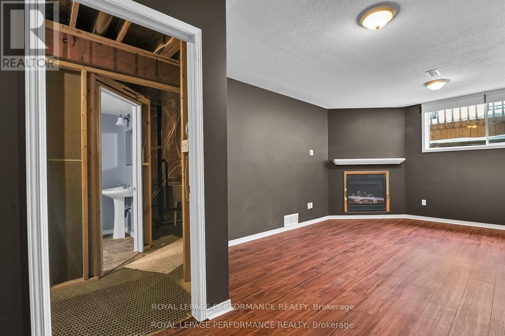 4 Bed, 4 Bath House for Rent in Ottawa – 622 LOUIS TOSCANO DRIVE, Ottawa – MLS# X13470522 - Image 31