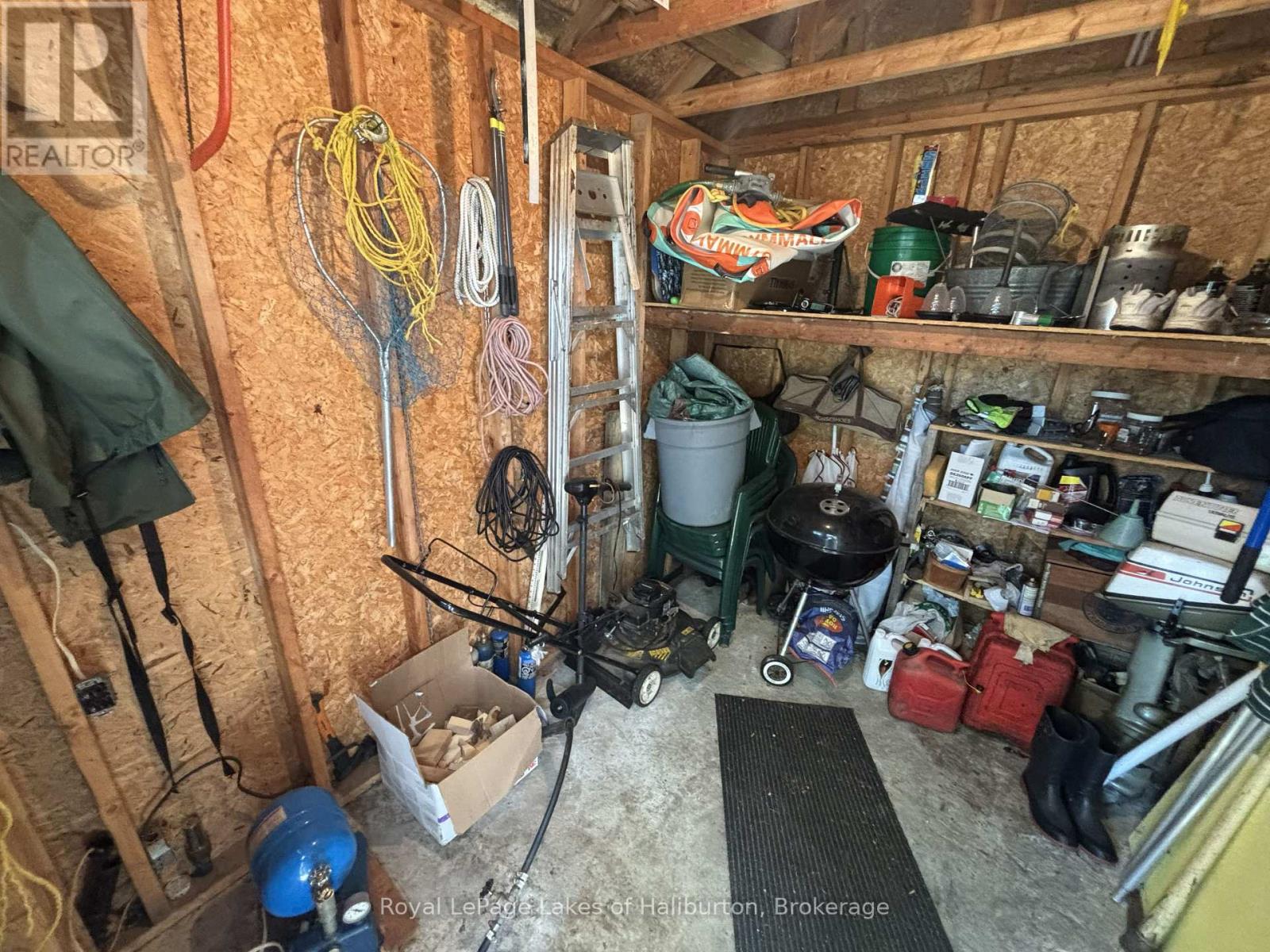 1214 LAKE LORRAINE ROAD - 29