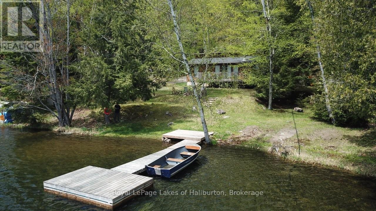 1214 LAKE LORRAINE ROAD - 40