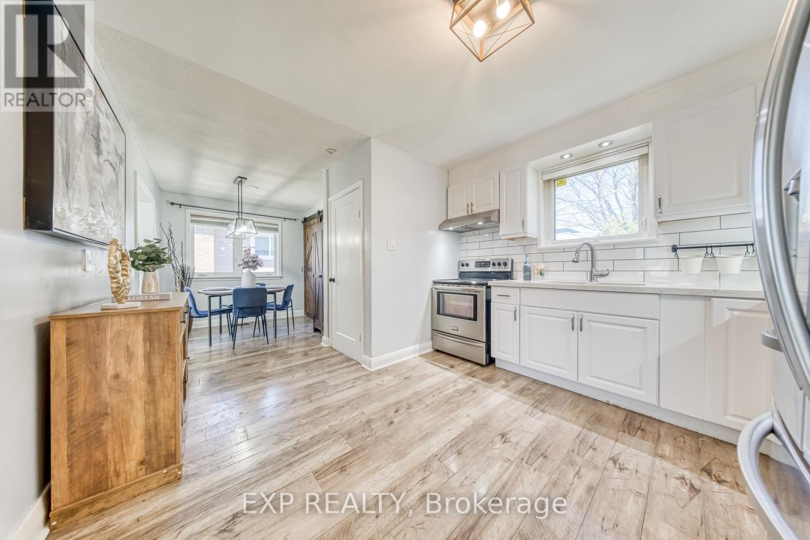752 EASTBOURNE AVENUE - 15