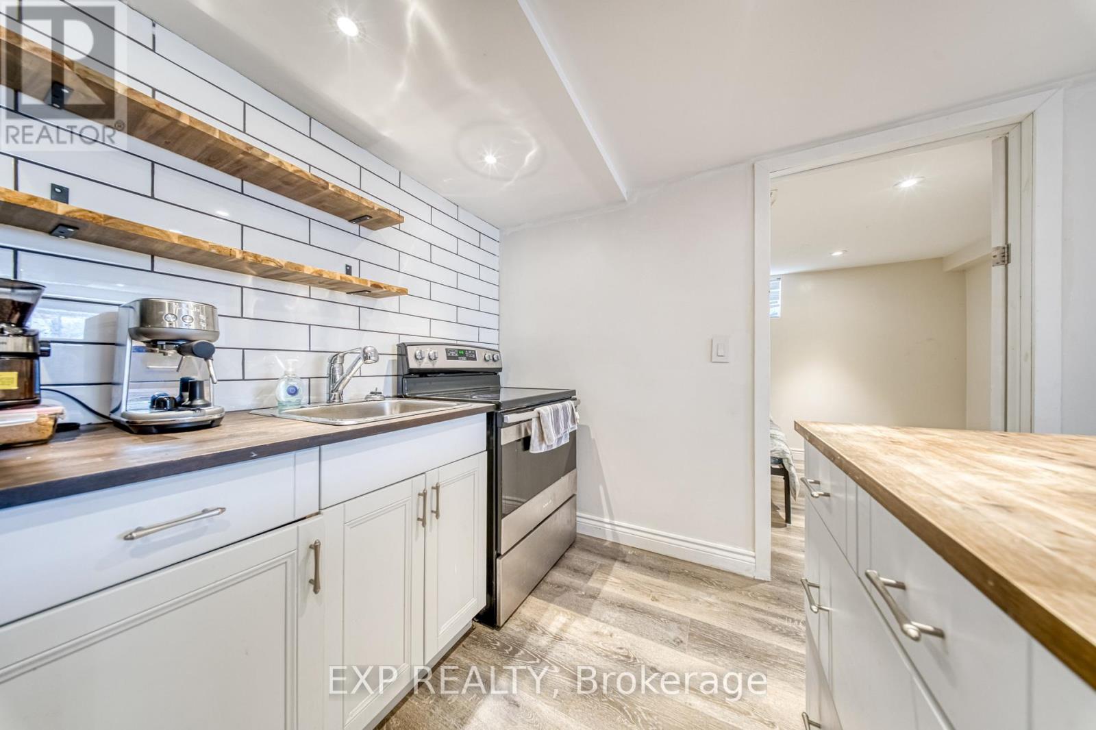 752 EASTBOURNE AVENUE - 30