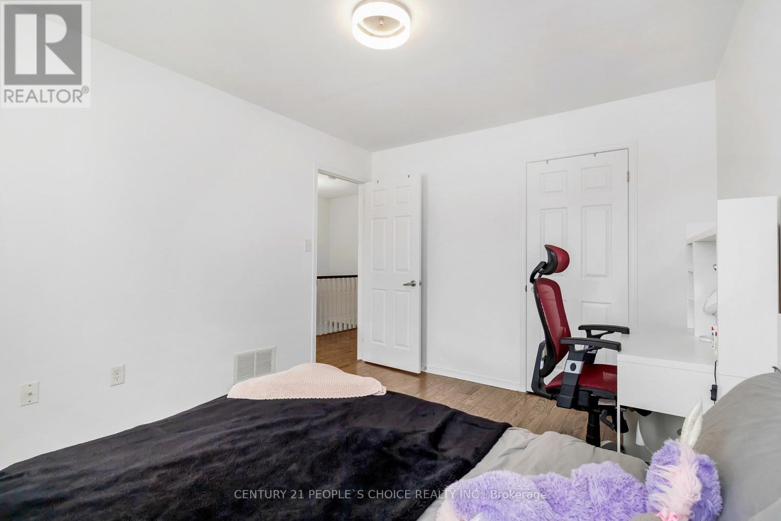 2145 REDSTONE CRESCENT - 26