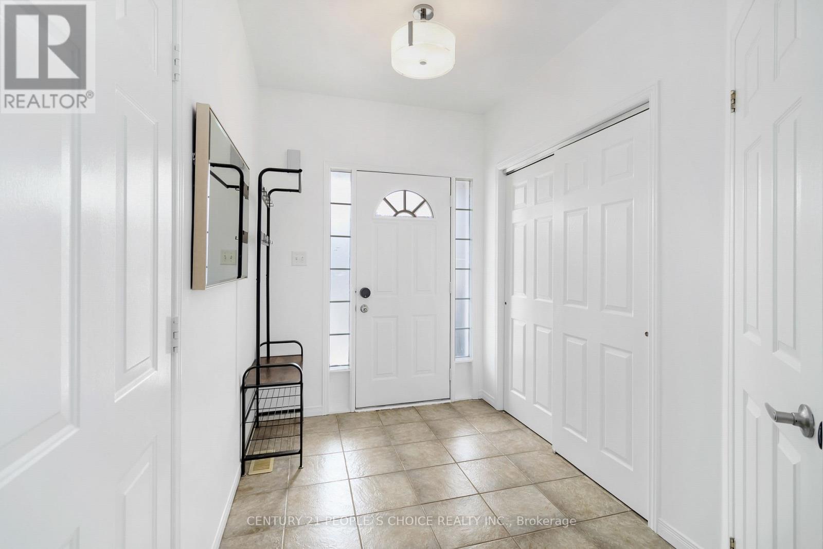 2145 REDSTONE CRESCENT - 3