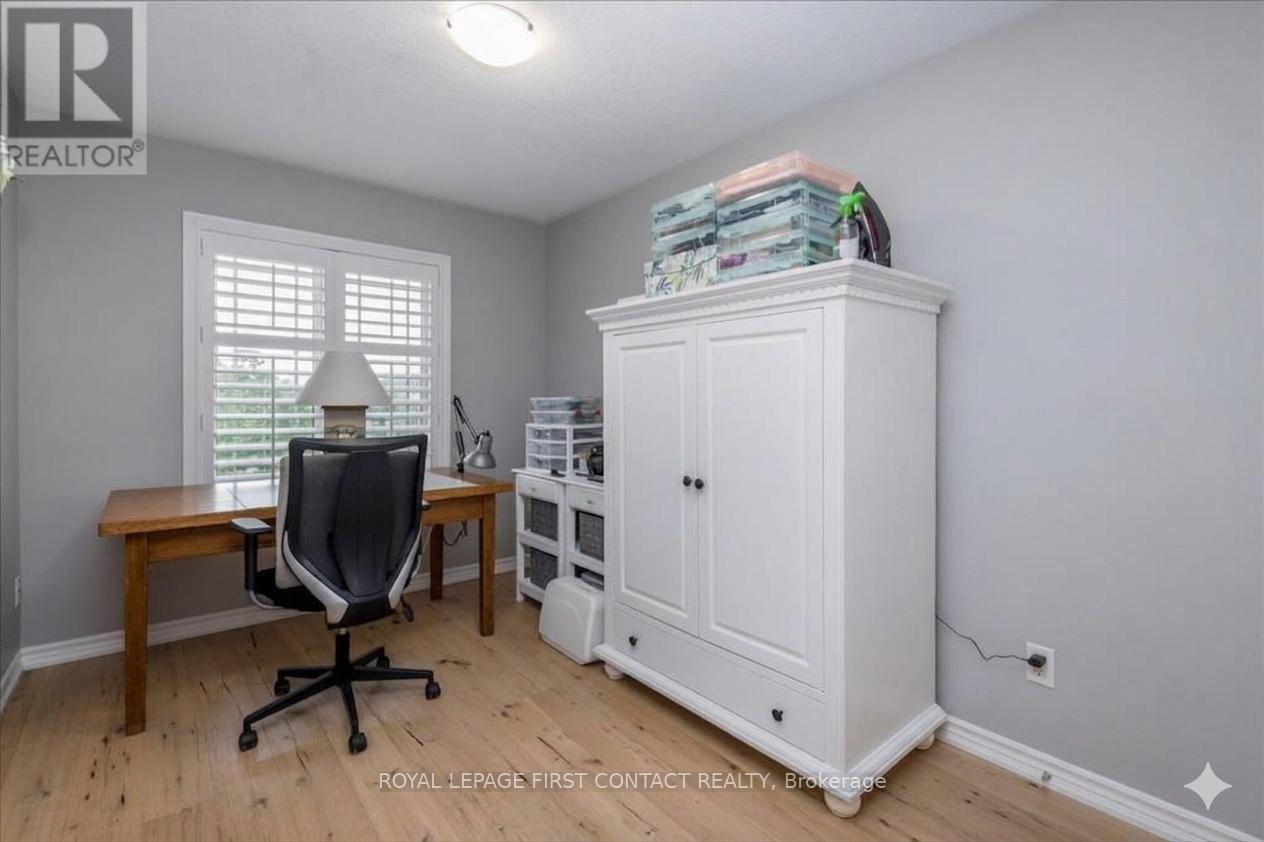 14 CLAUDIO CRESCENT - 22