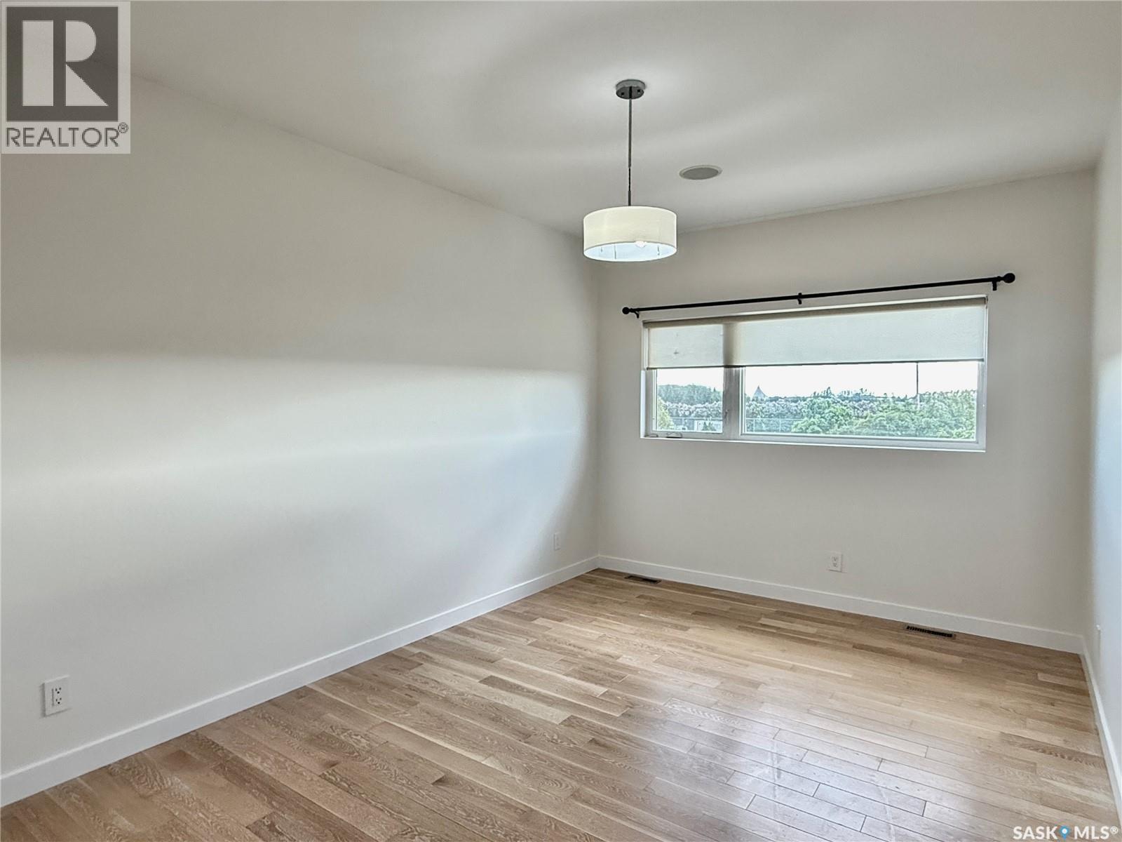 926 Wilkins COURT - 13