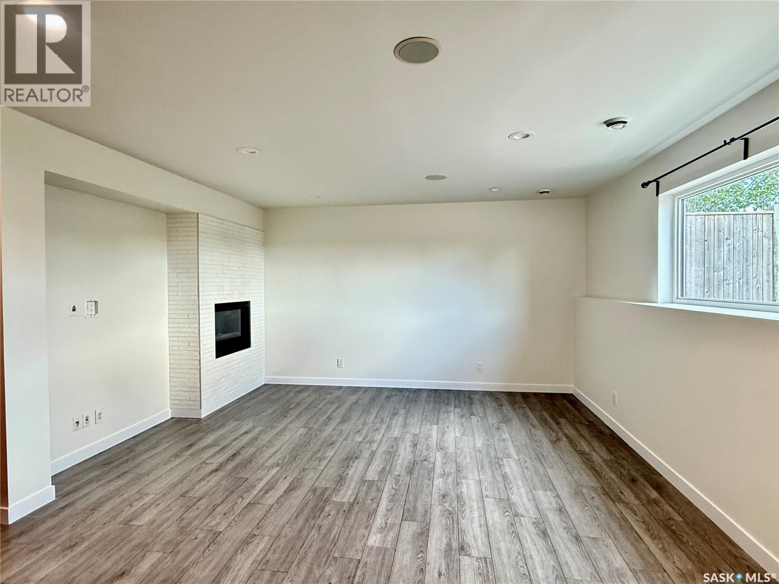926 Wilkins COURT - 21