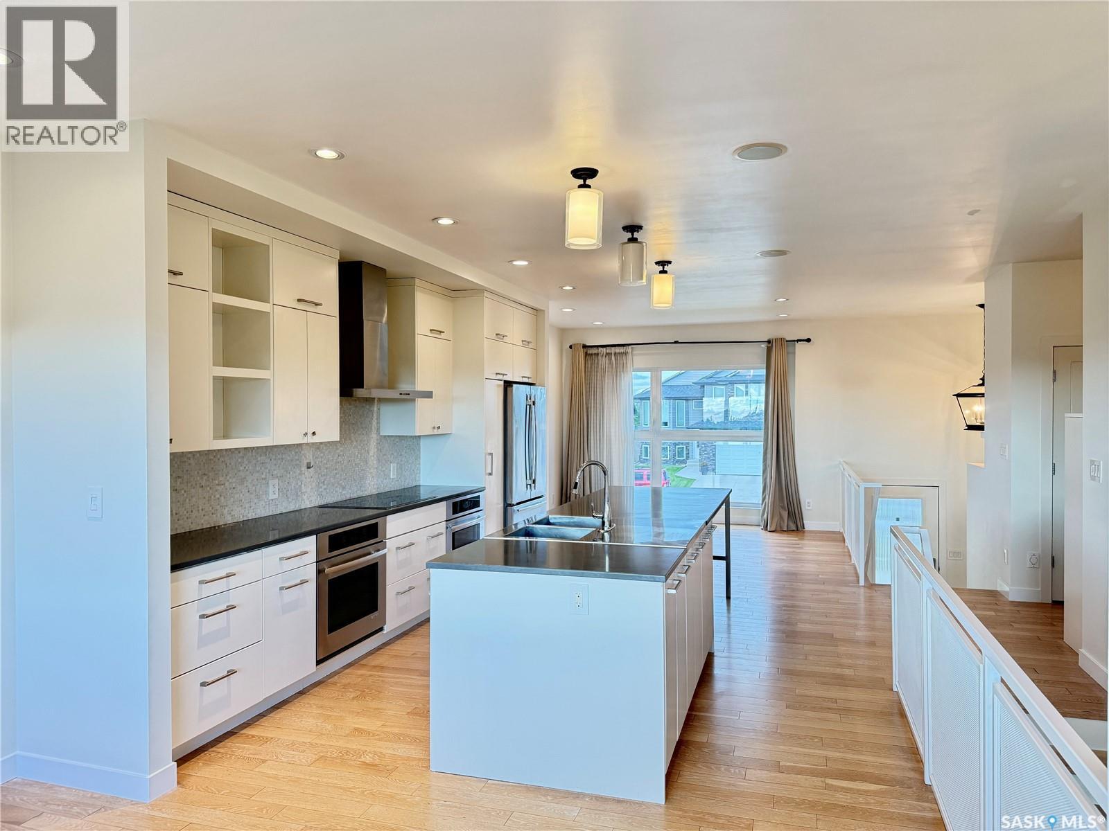 926 Wilkins COURT - 3
