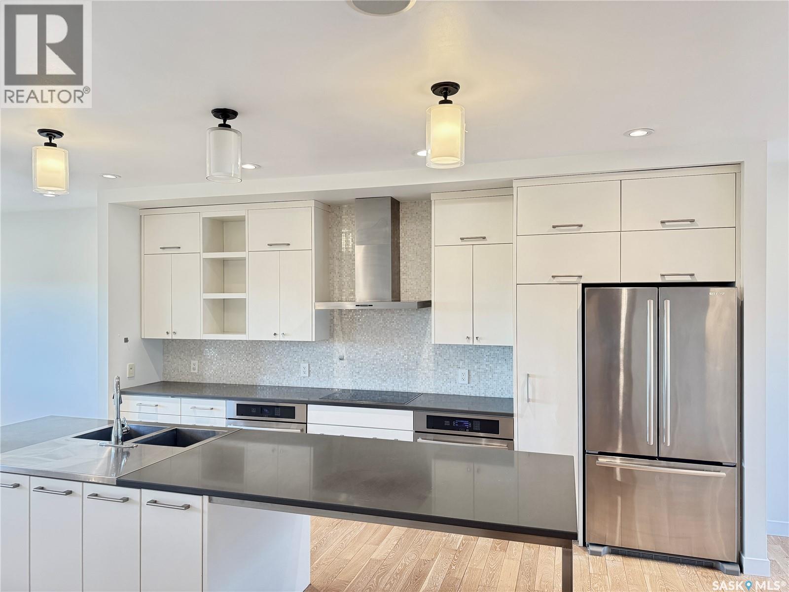 926 Wilkins COURT - 4
