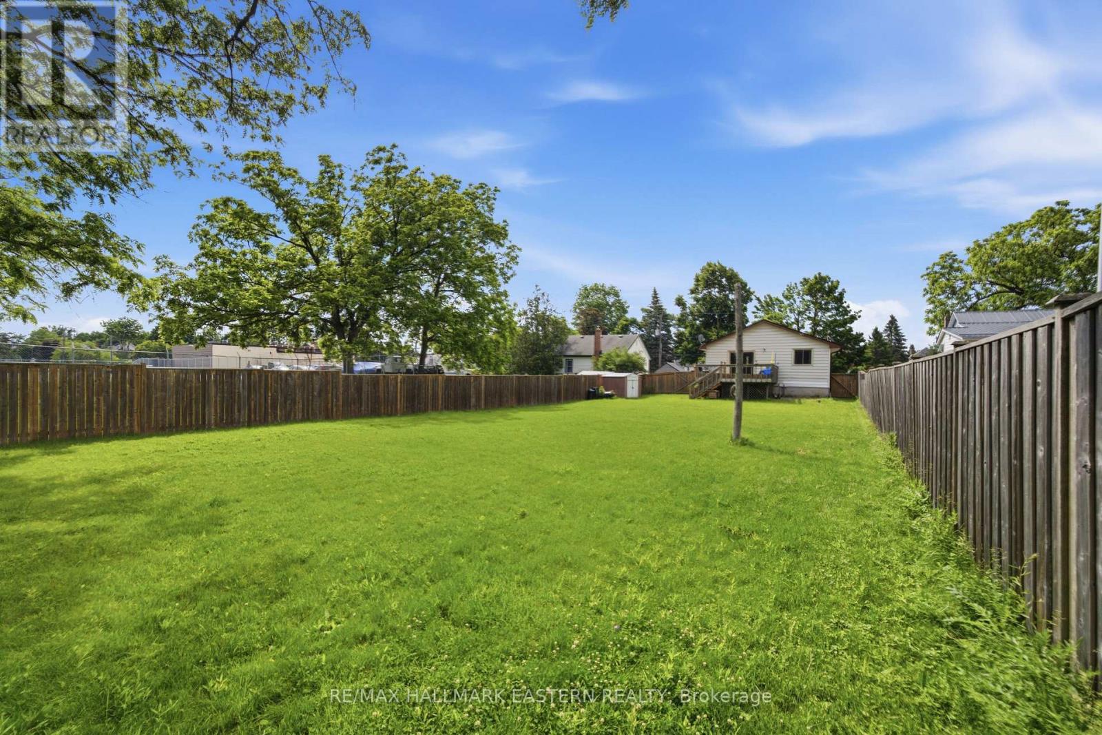 636 FRANK STREET - 44