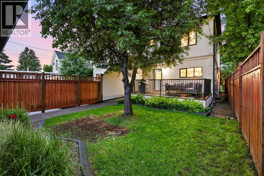 612 19 Avenue NW — photo 28