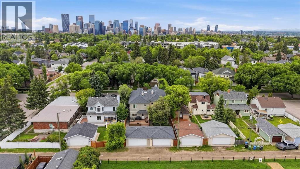 612 19 Avenue NW — photo 36