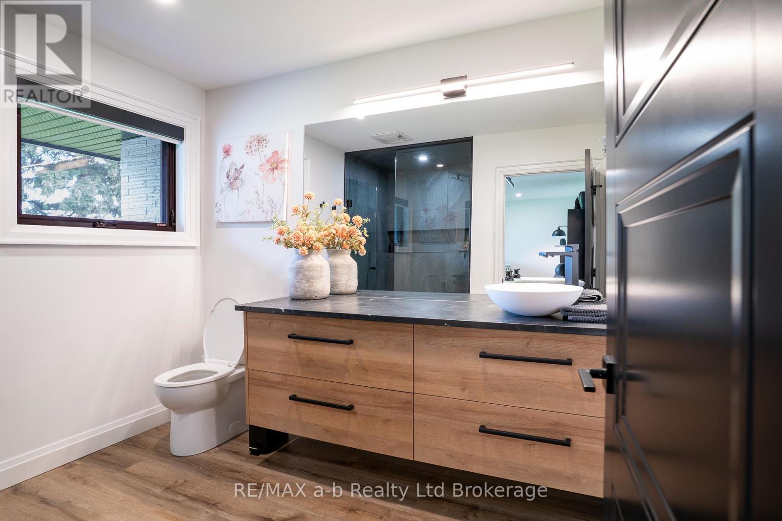306171 CALEY ROAD - Image 22