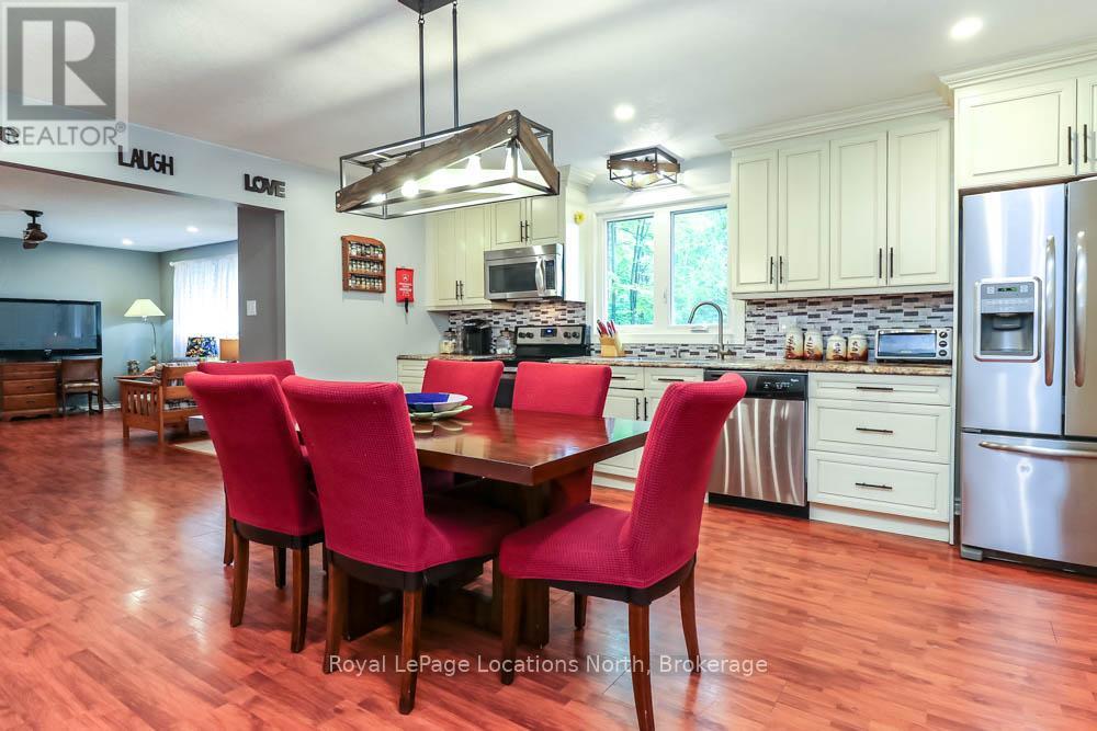 16 WOOD AVENUE - 10
