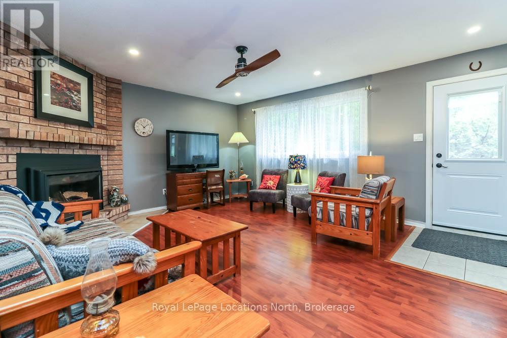 16 WOOD AVENUE - 24