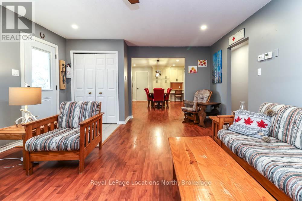 16 WOOD AVENUE - 27