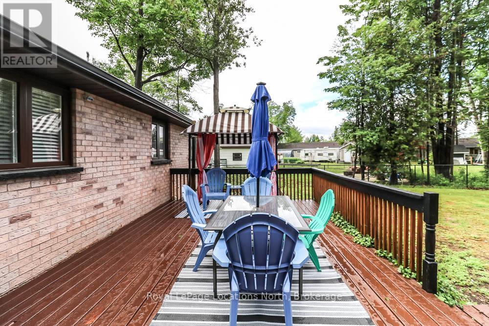16 WOOD AVENUE - 4