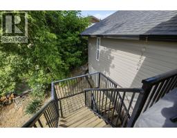 10910 Velda Road, Lake Country, BC V4V1W7 Photo 14