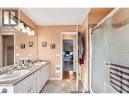 10910 Velda Road, Lake Country, BC V4V1W7 Photo 21