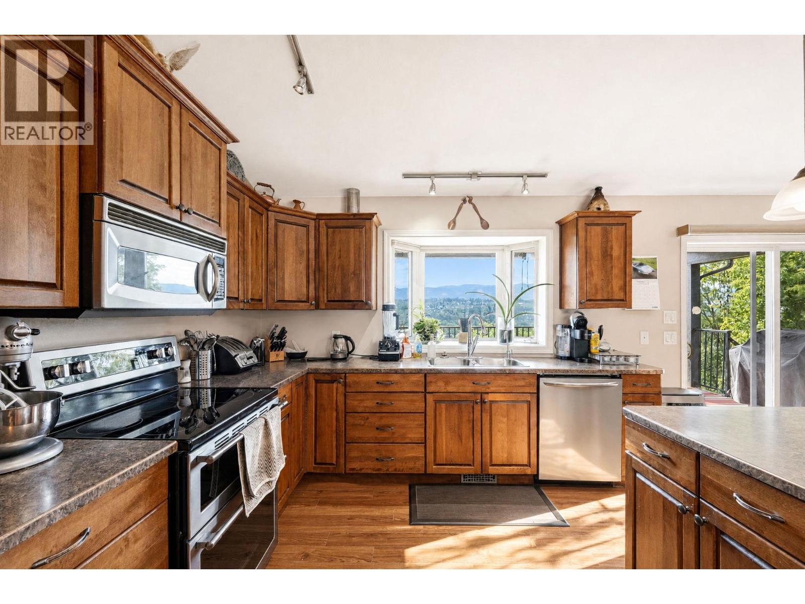 10910 Velda Road - 9