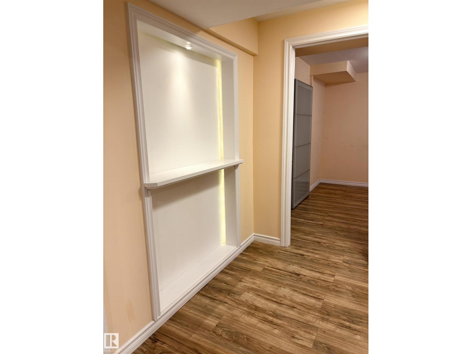 21354 87A AV NW - 28