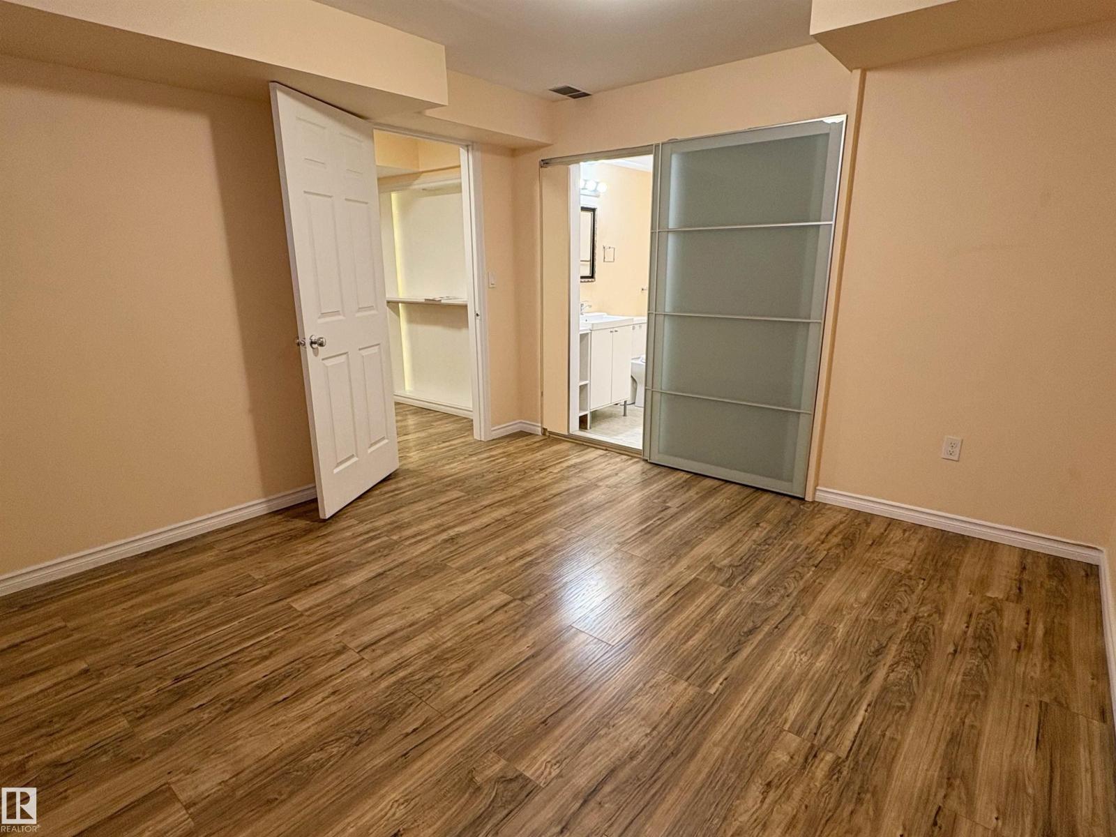 21354 87A AV NW - 25