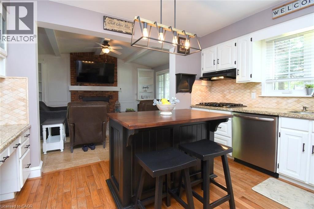 24 SHAW Street - 13