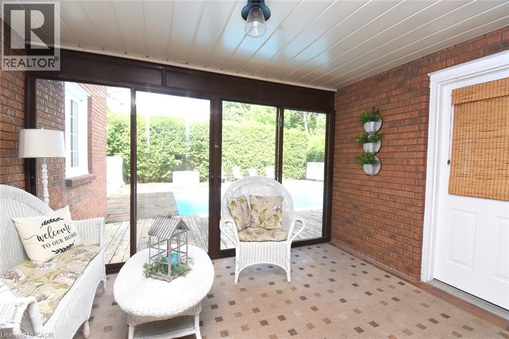 24 SHAW Street - 24