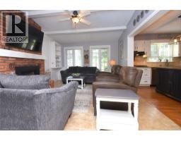 Kitchen - 24 Shaw Street, Caledonia, ON N3W1K2 Photo 15