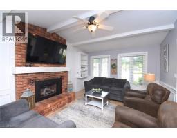 Living room - 24 Shaw Street, Caledonia, ON N3W1K2 Photo 17