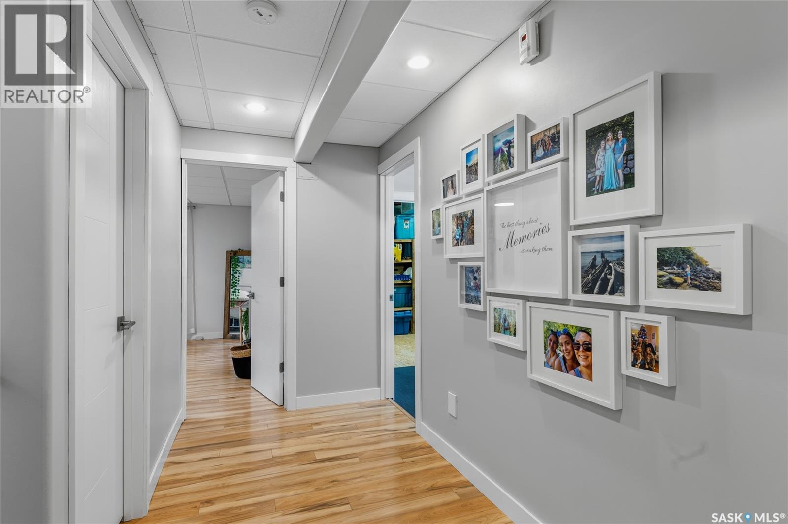 102 Plaxton PLACE — photo 31