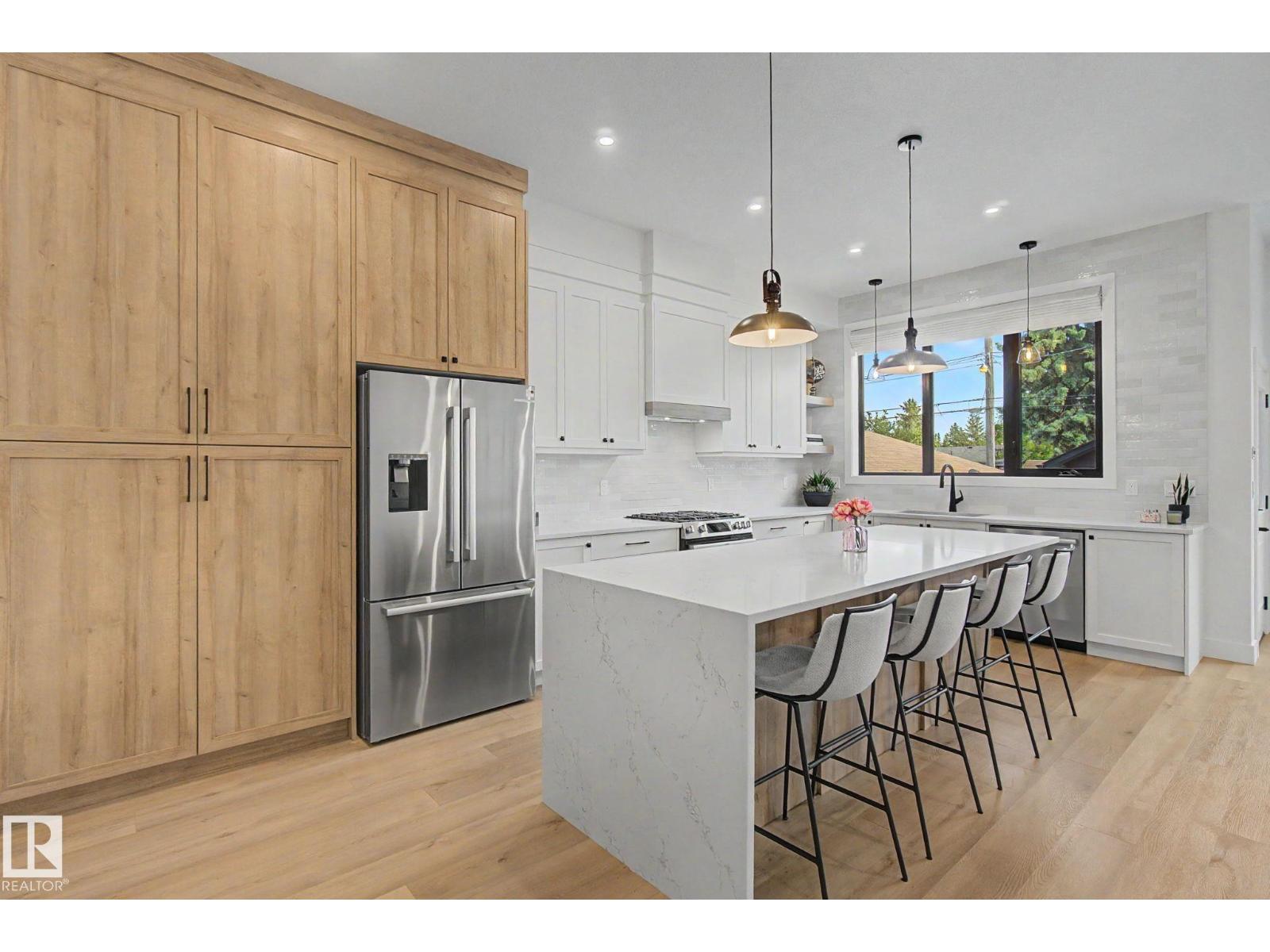 14711 88 AV NW - 2