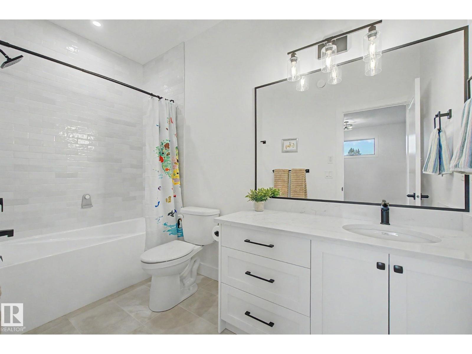 14711 88 AV NW - 28