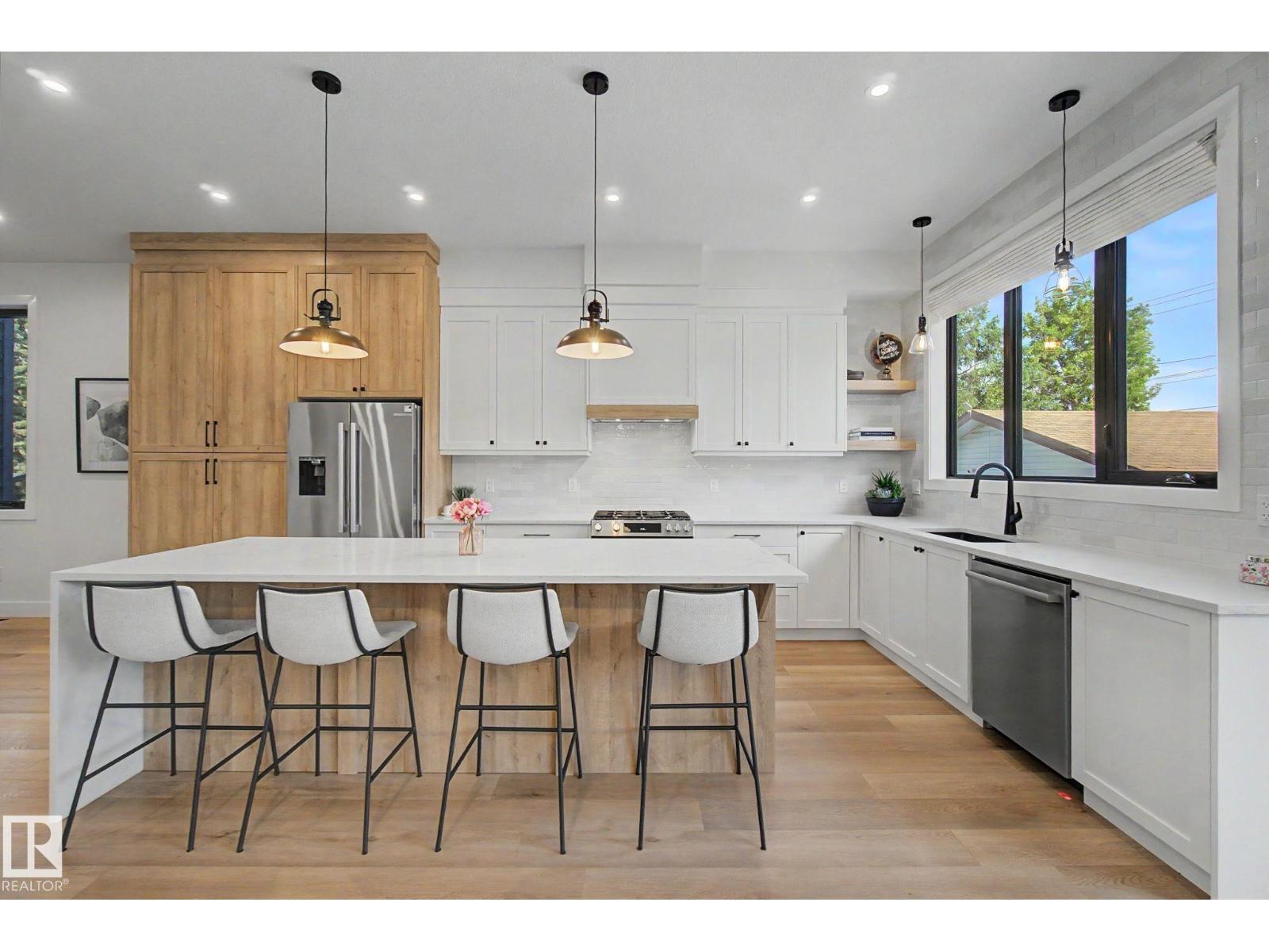 14711 88 AV NW - 4