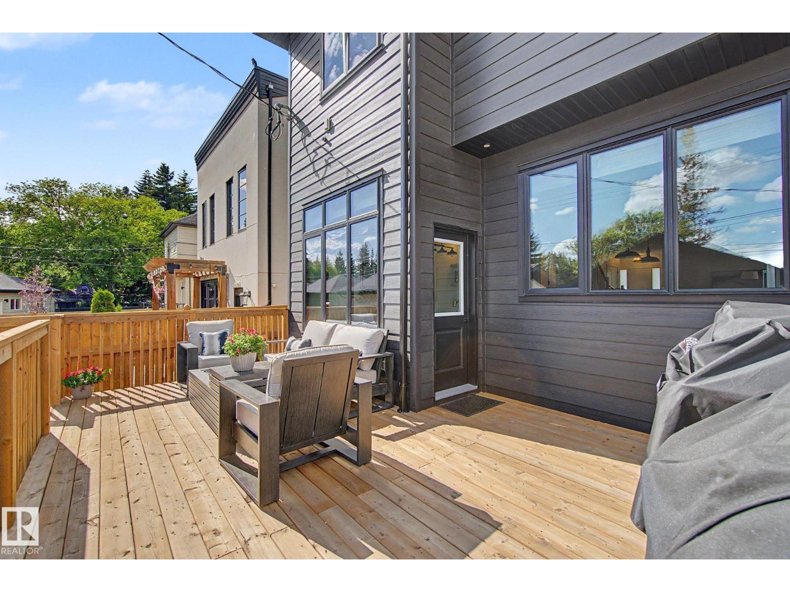 14711 88 AV NW - 43