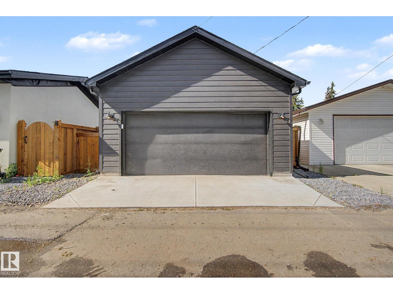 14711 88 AV NW - 46