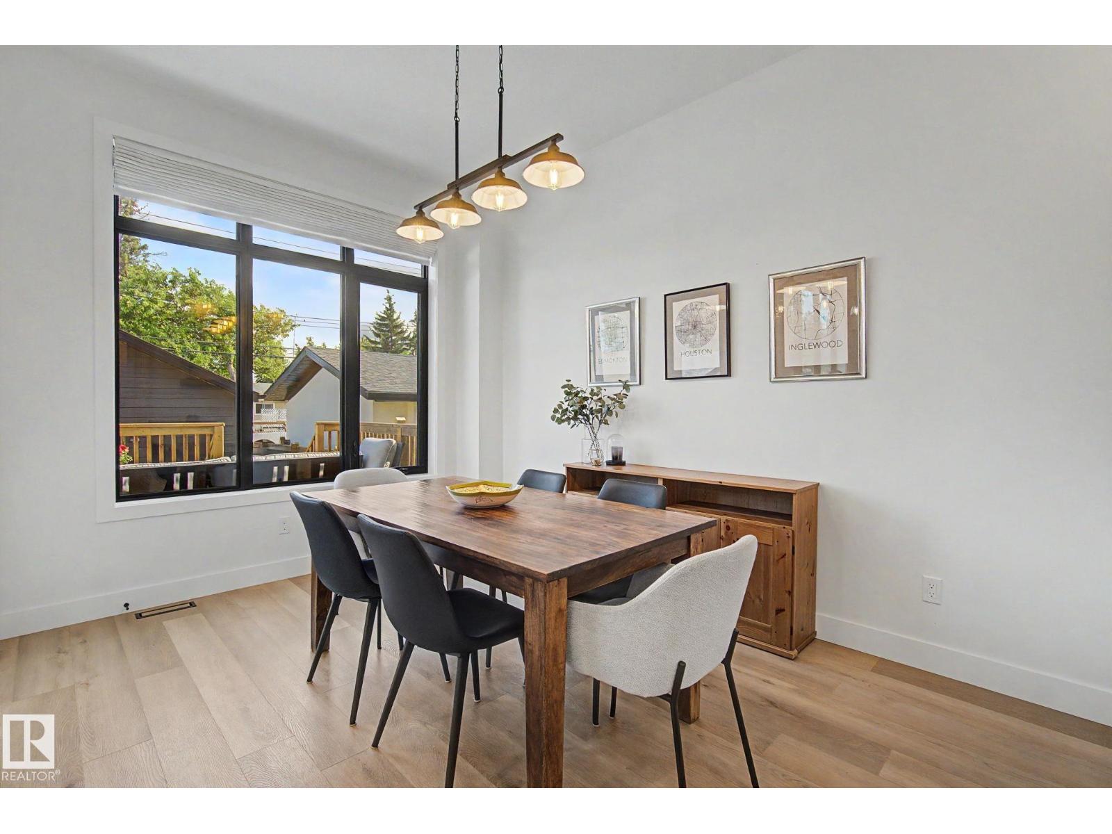 14711 88 AV NW - 6