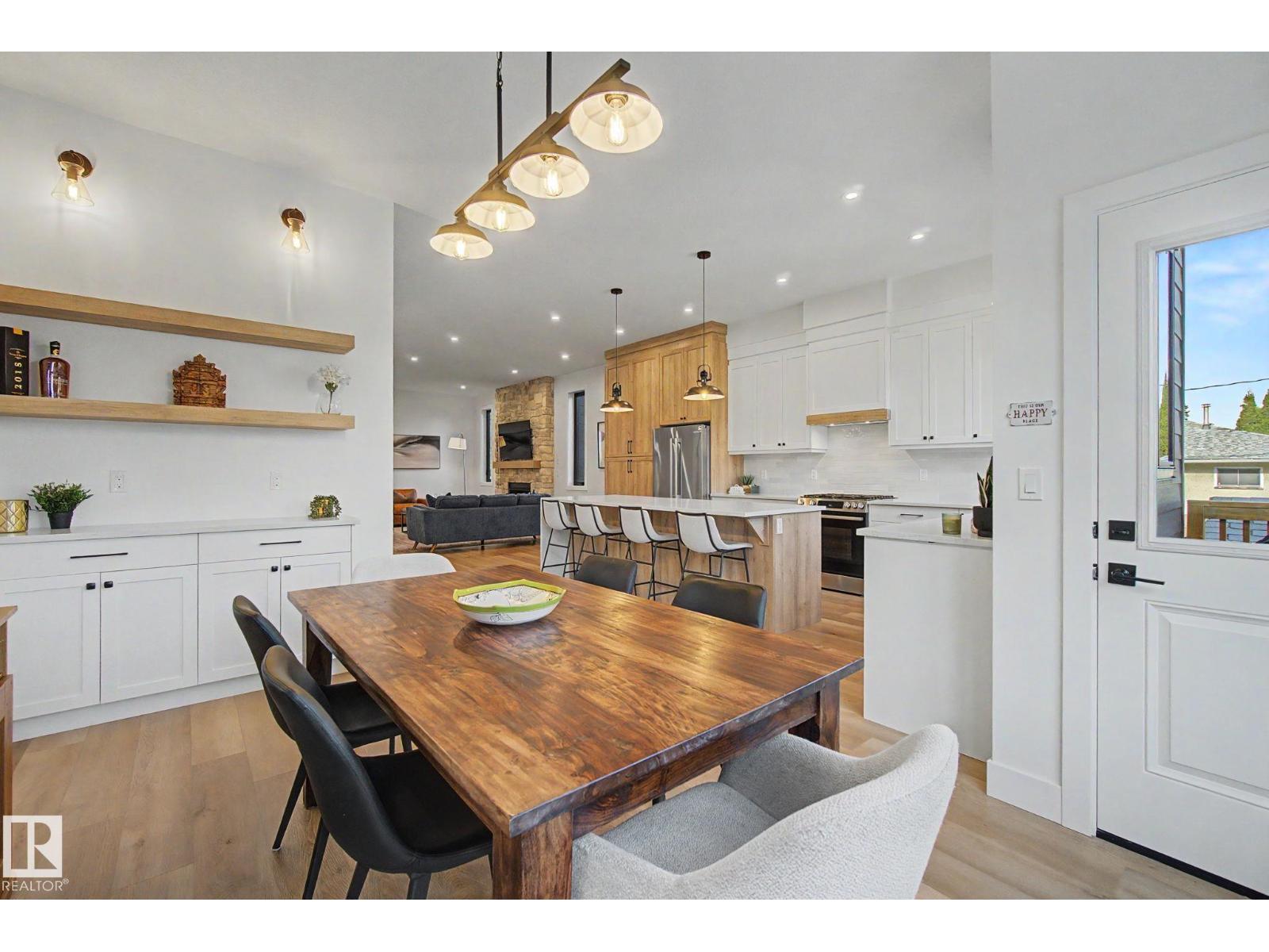 14711 88 AV NW - 8