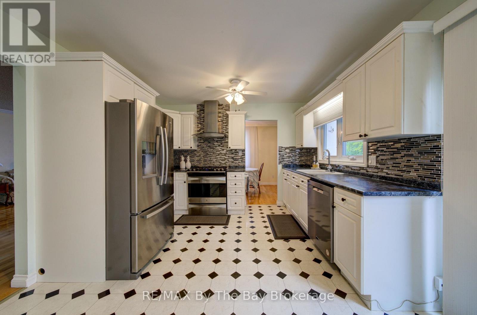 93 FREDERICK DR S/S DRIVE - 14