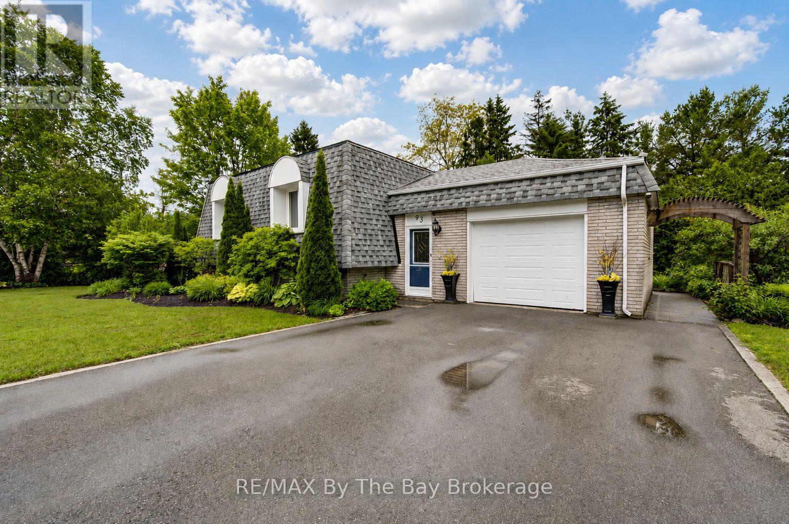 93 FREDERICK DR S/S DRIVE - 2
