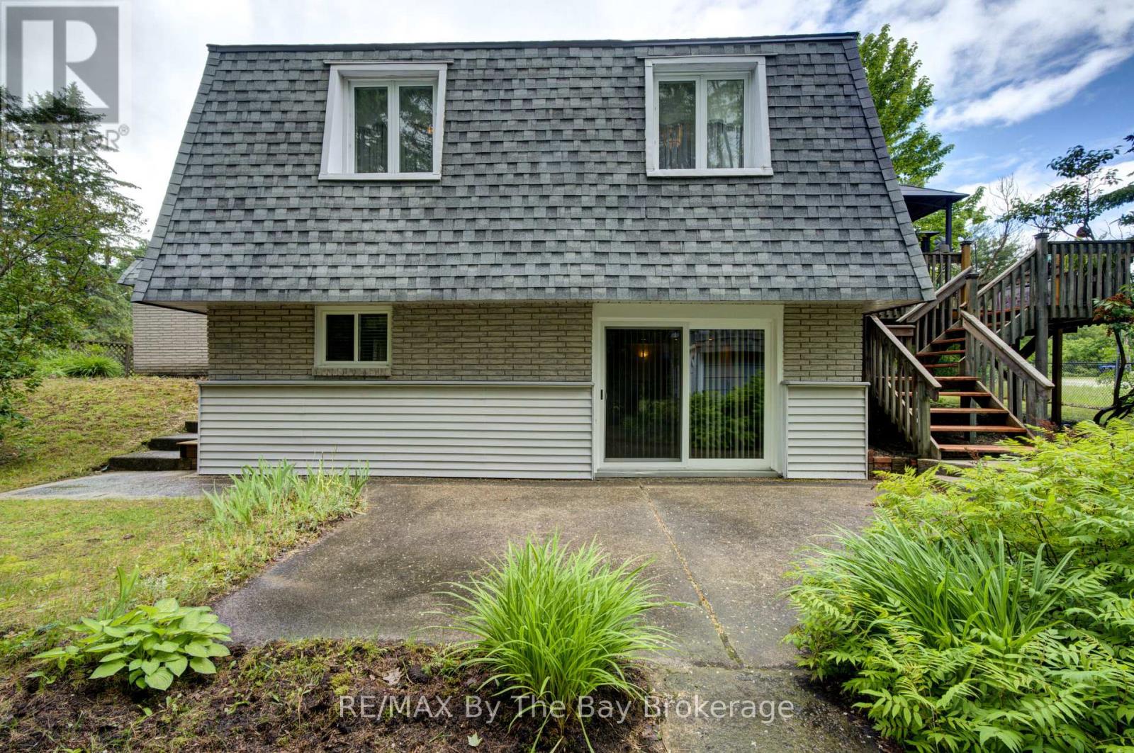 93 FREDERICK DR S/S DRIVE - 4