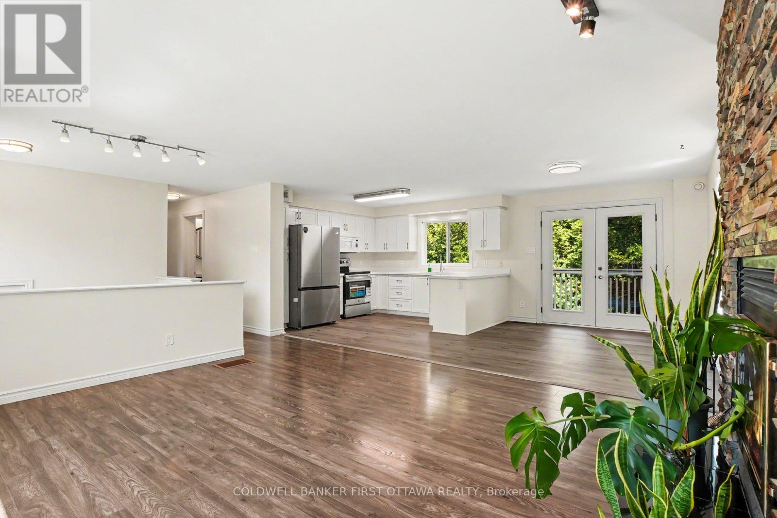710 BURCHILL ROAD - Image 13