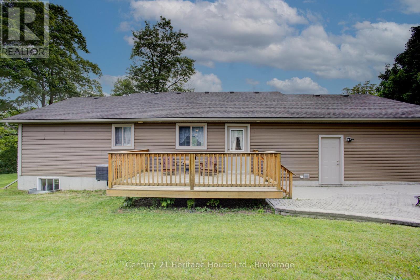 467 WILLIAM STREET N - 31