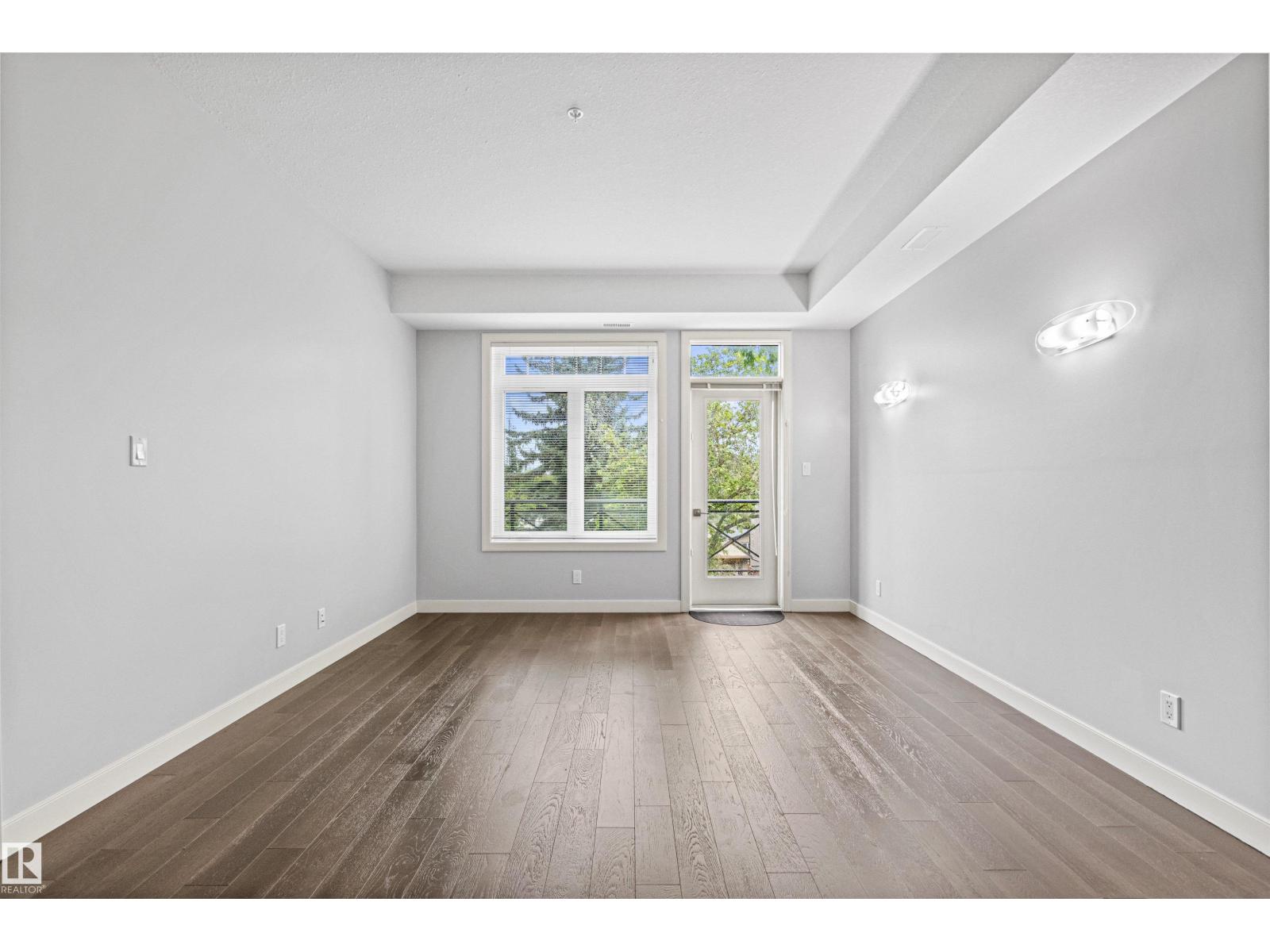#318 10811 72 AV NW — photo 10