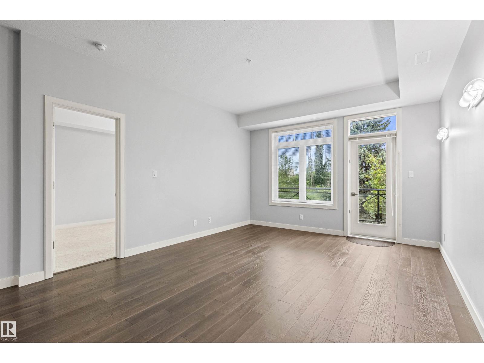 #318 10811 72 AV NW — photo 11