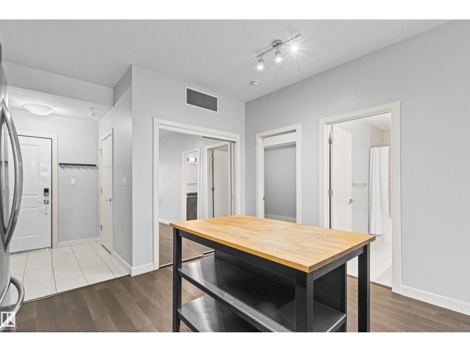#318 10811 72 AV NW - photo 5