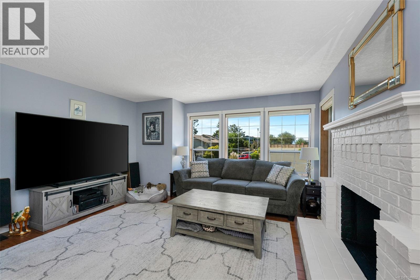  3371 Billhirst Place, Colwood