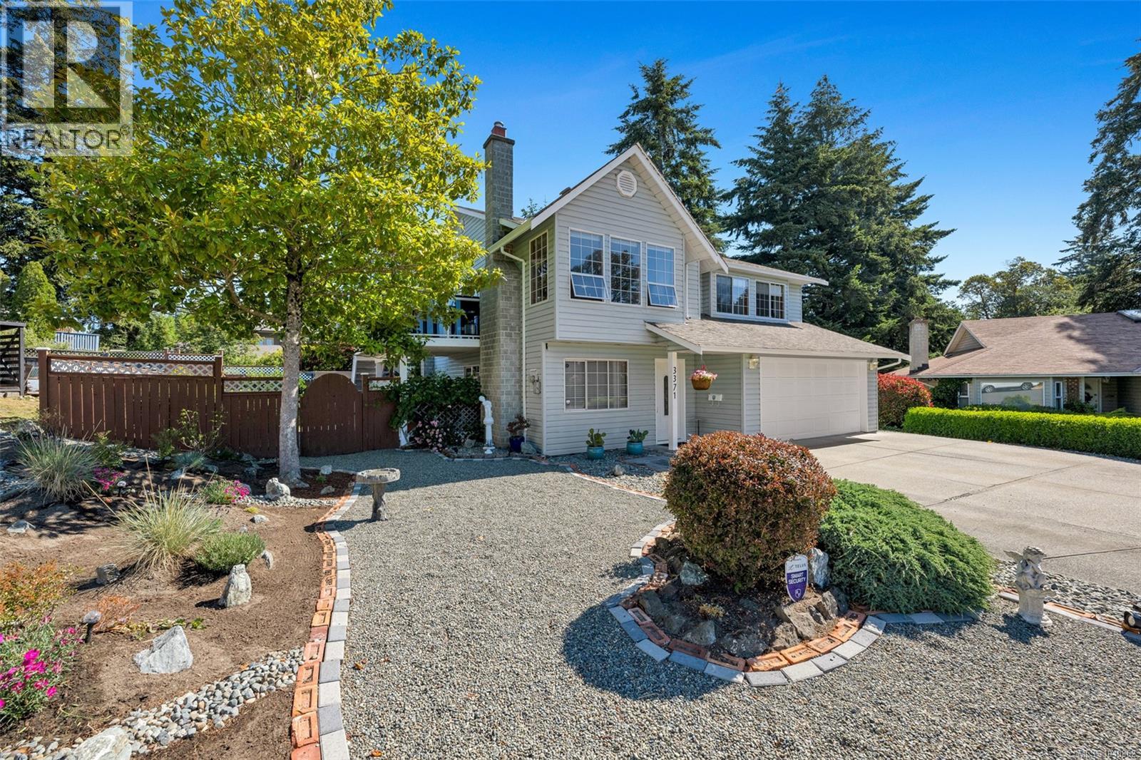  3371 Billhirst Place, Colwood