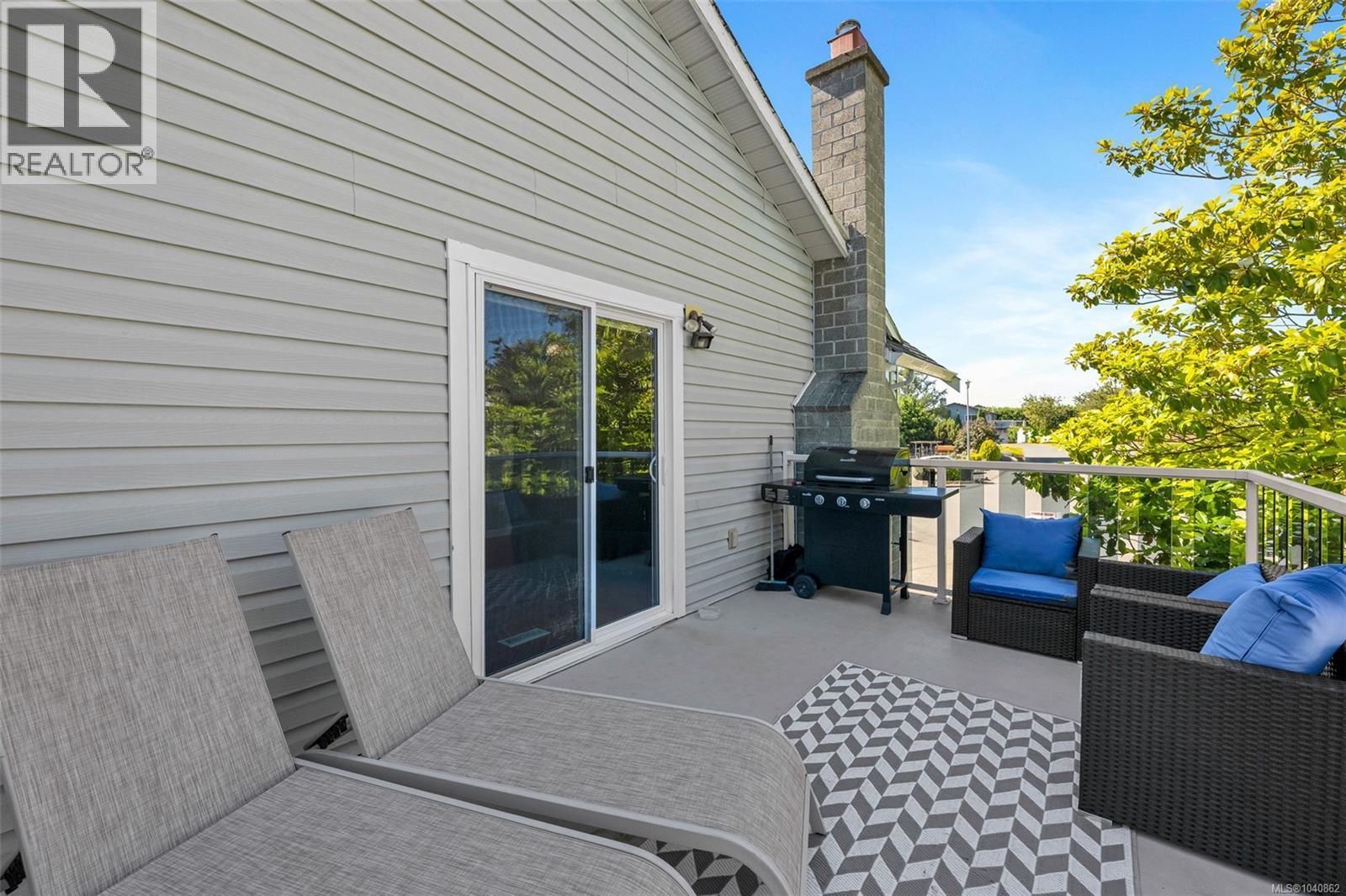  3371 Billhirst Place, Colwood
